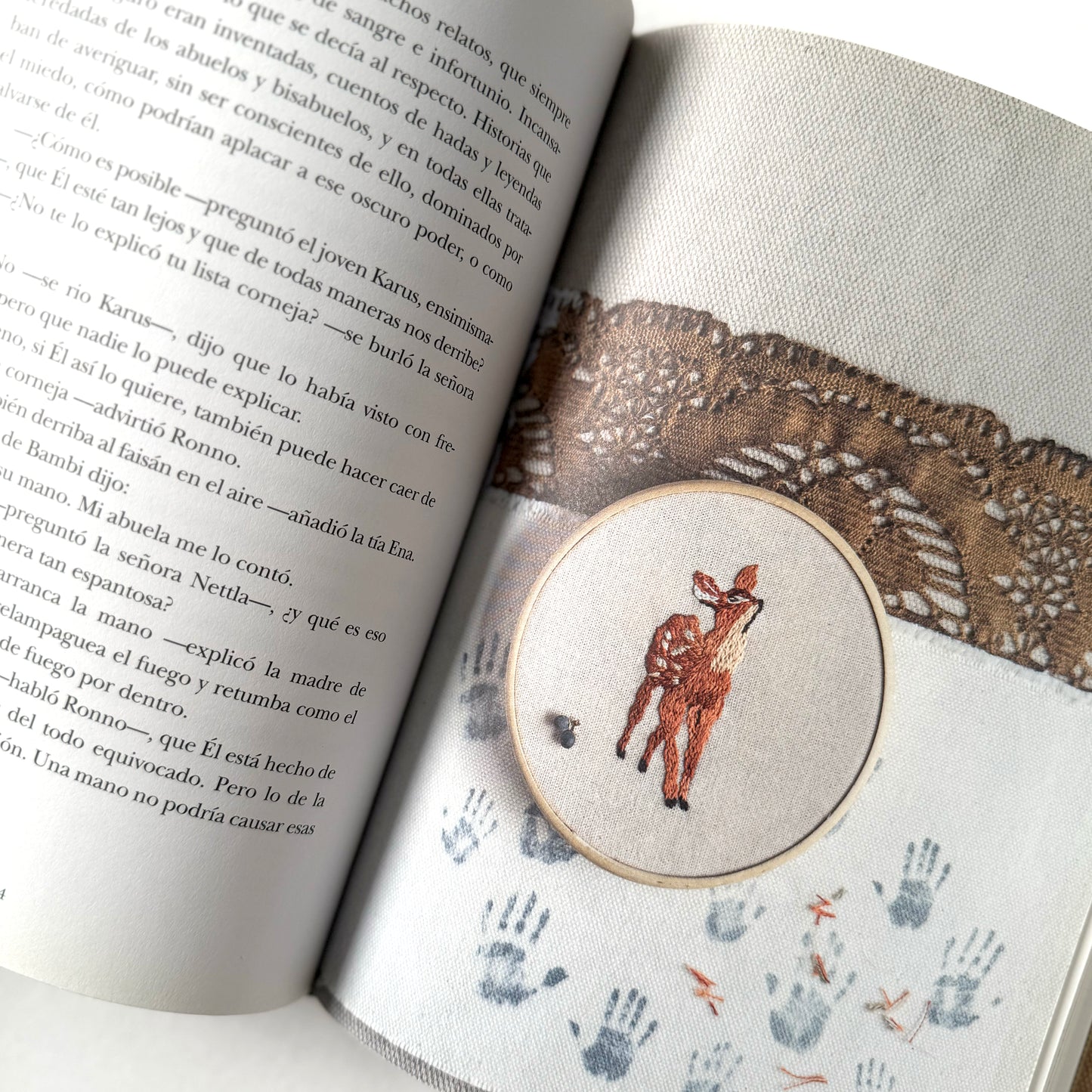 Bambi . Feliz Santen y Gimena Romero