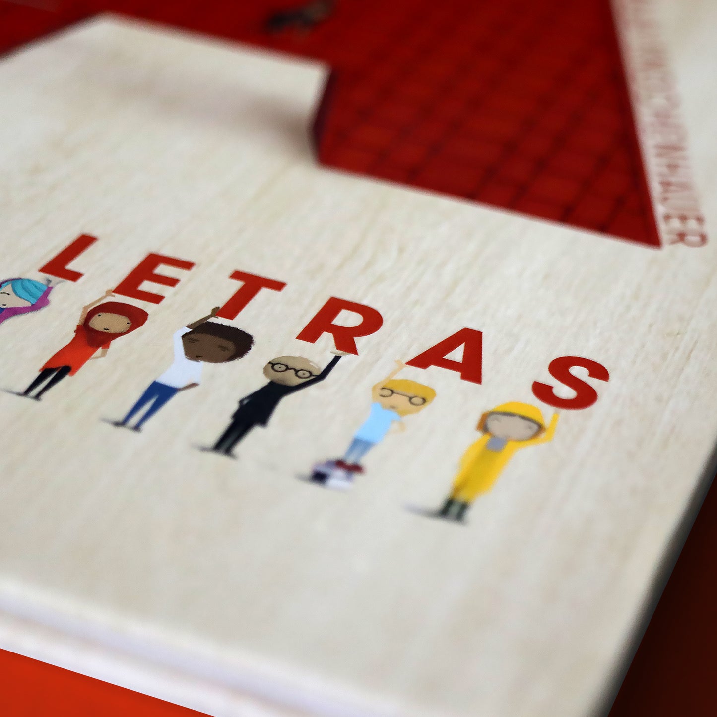 Casas de letras . Jonas Tjäder y Maja Knochenhauer