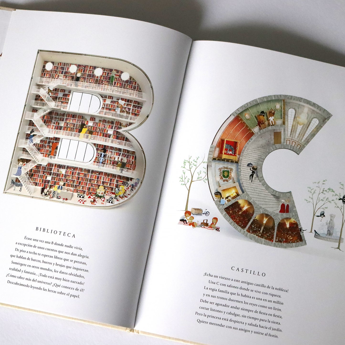 Casas de letras . Jonas Tjäder y Maja Knochenhauer