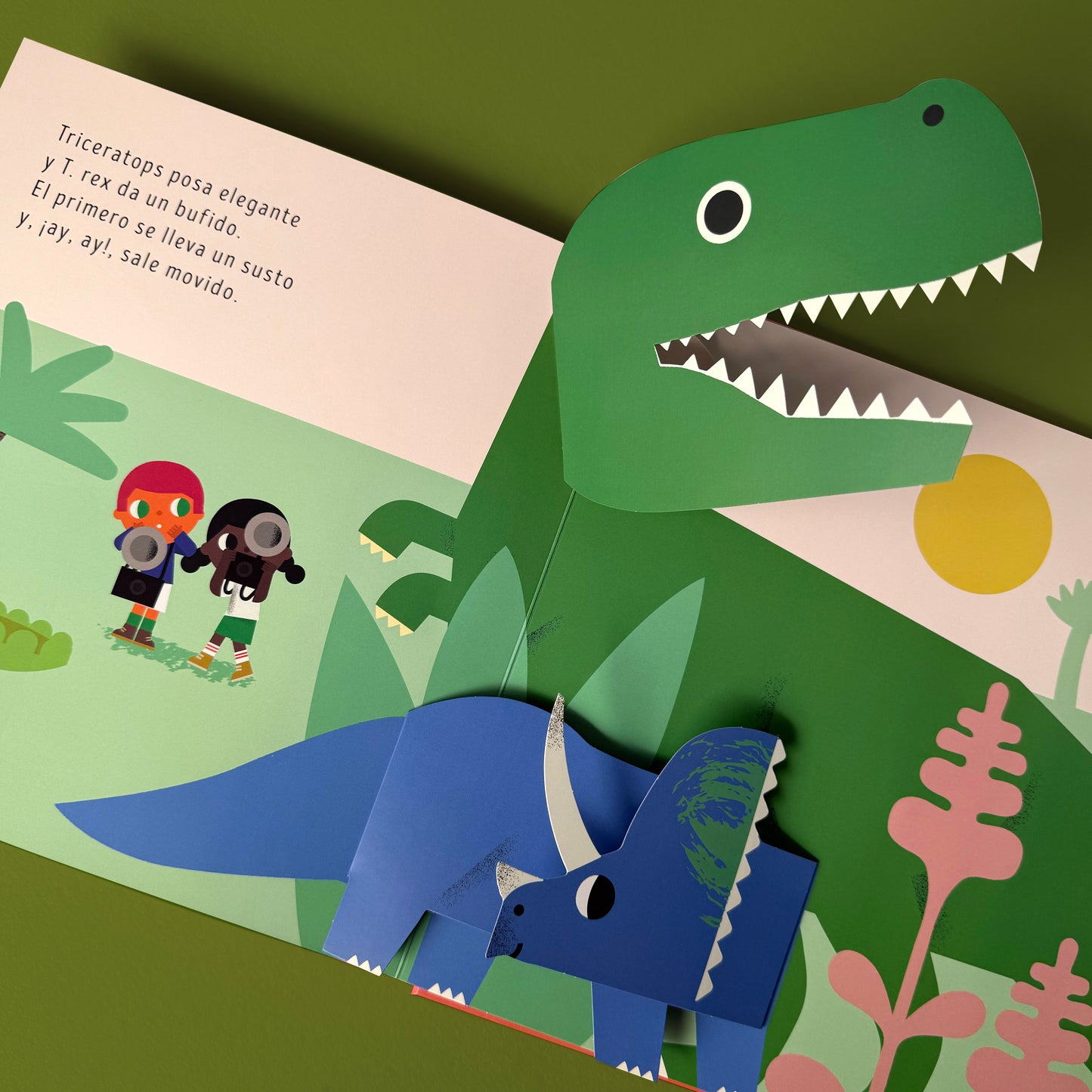 Pipa y Otto y los dinosaurios . Patricia Geis