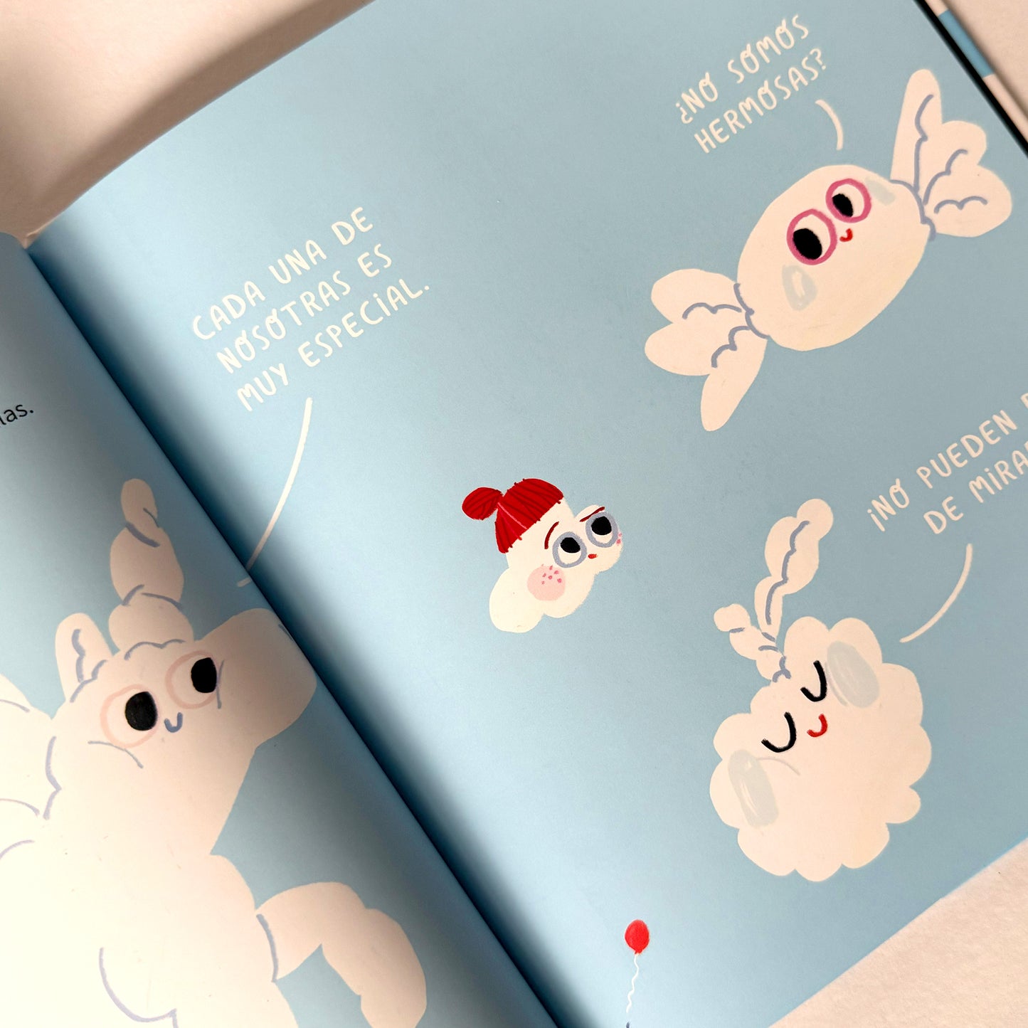 Historia de una nube . Eleonora Garriga y Ana Gómez