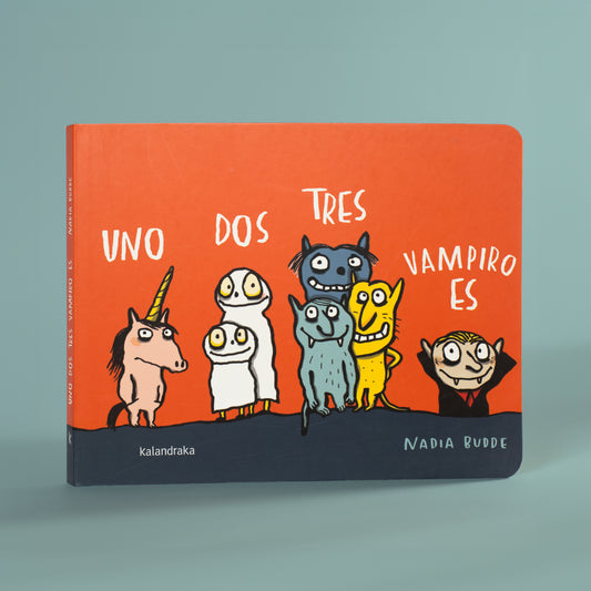 Pre-loved ♡ Uno, dos, tres, vampiro es . Nadia Budde