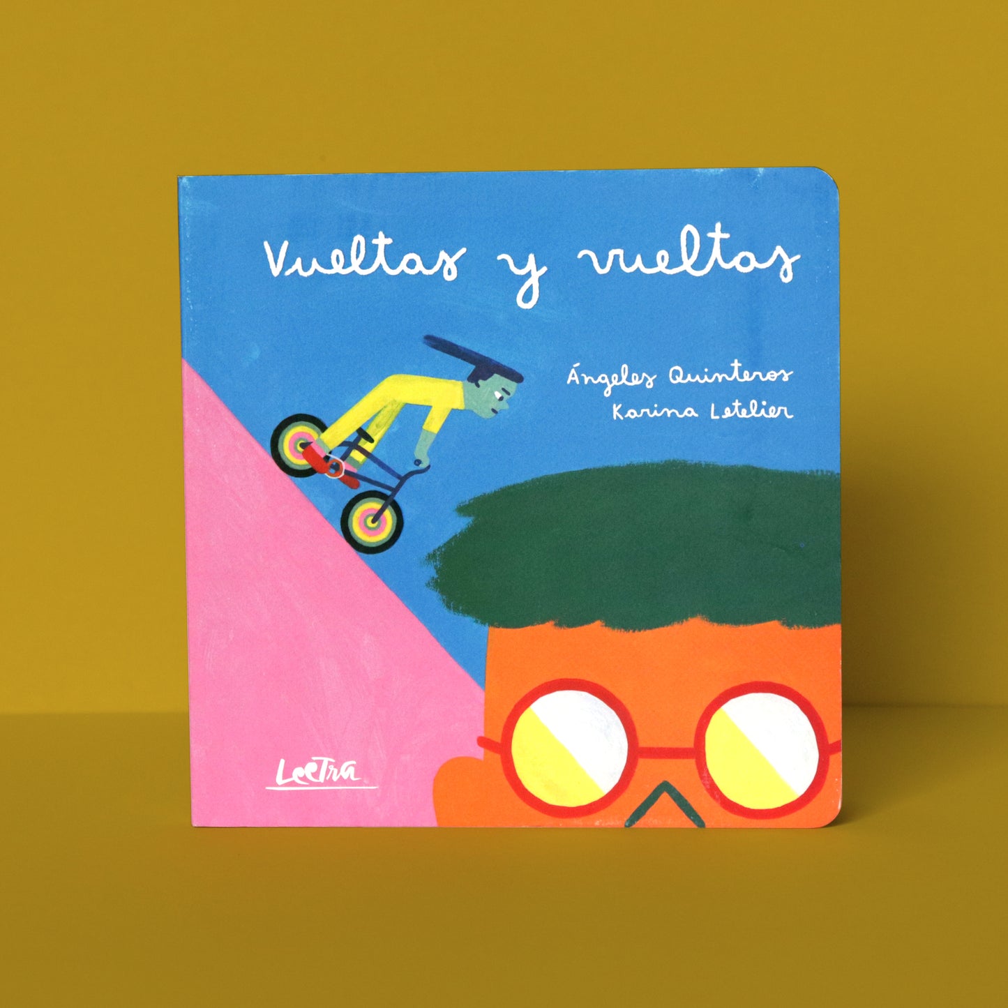 Vueltas y vueltas . Ángeles Quinteros y Karina Letelier